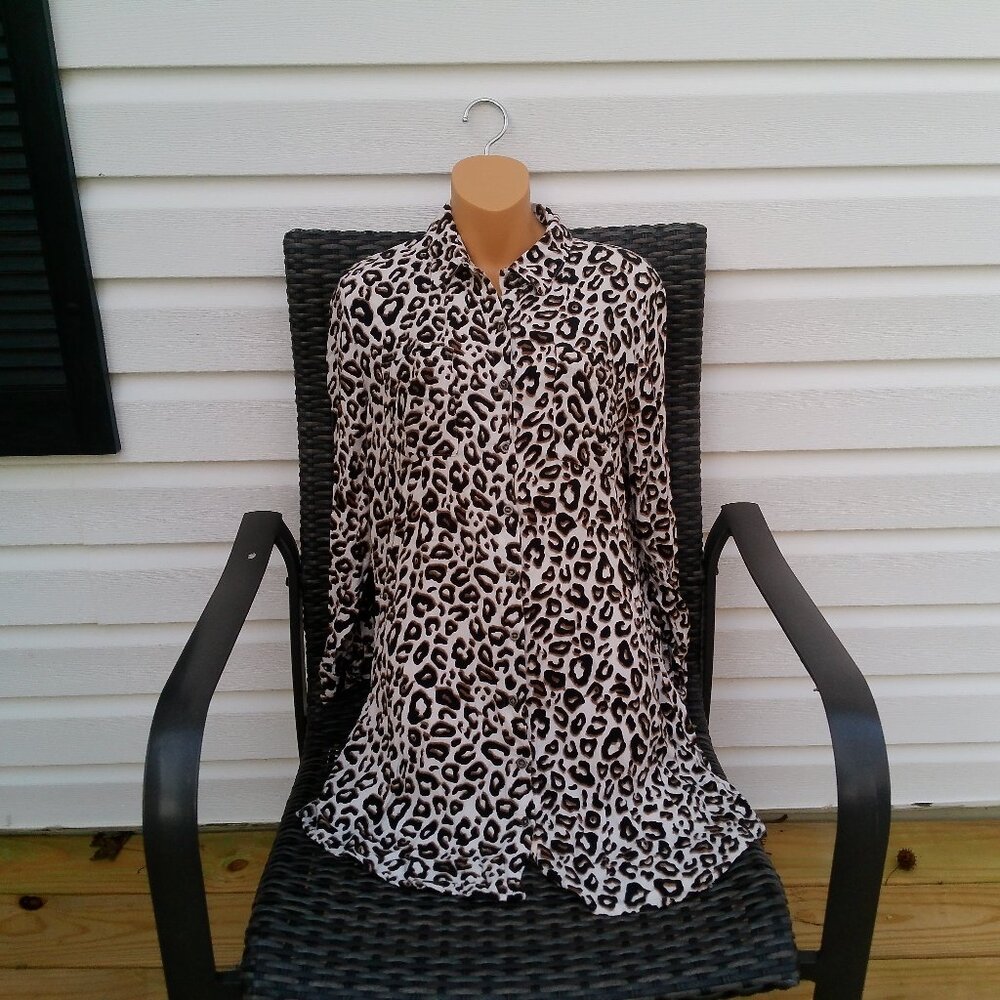 SEVEN FORTY TWO SIZE LARGE LONG TUNIC